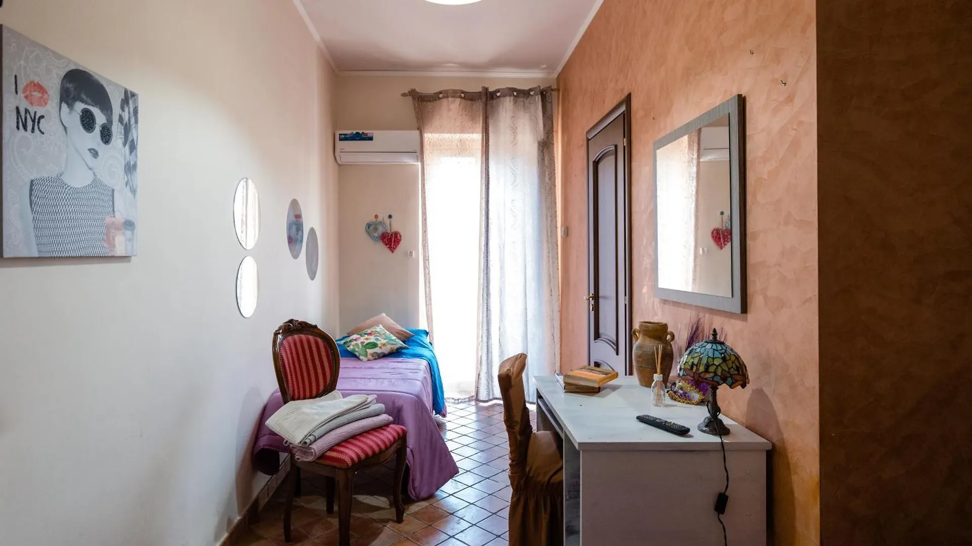 Casa vacanza da Giuseppe Leonforte Italia