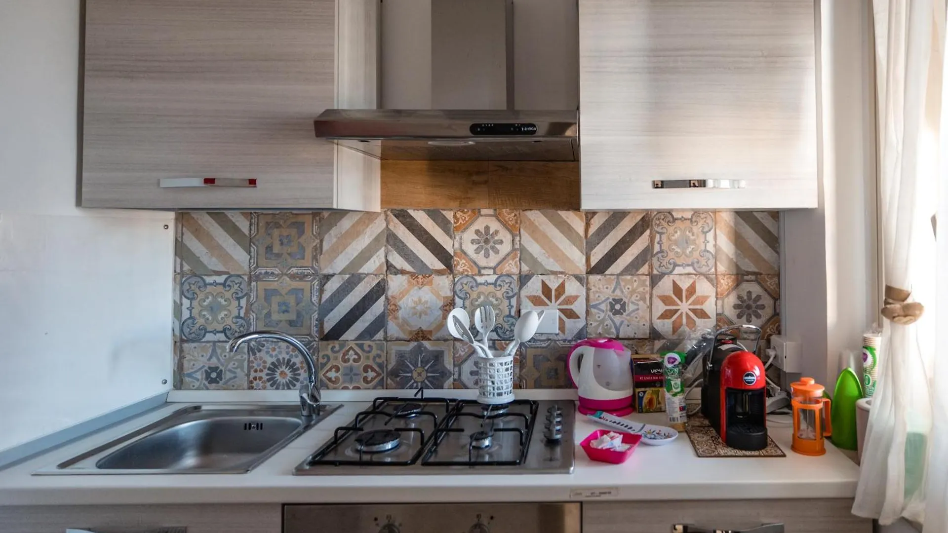 Casa vacanza da Giuseppe Leonforte 0*,  Italia